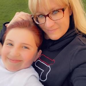 Meet your Posher, Dena